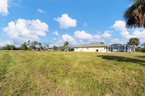 Terreno en venta en Rotonda, Florida № 1561780 - foto 13