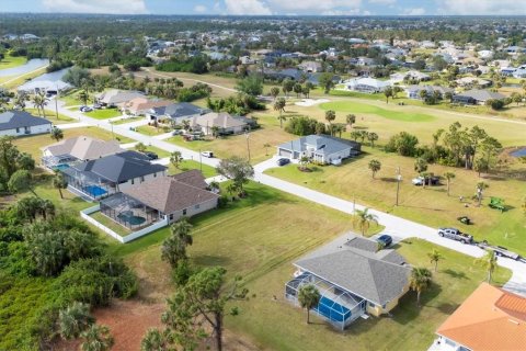 Terreno en venta en Rotonda, Florida № 1561780 - foto 17