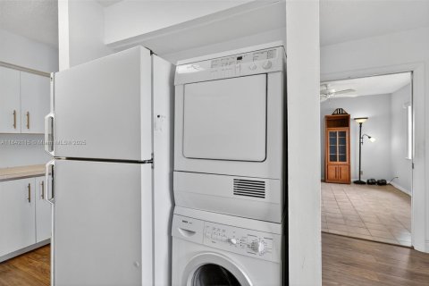 Condominio en venta en Delray Beach, Florida, 2 dormitorios, 101.91 m2 № 1834486 - foto 3