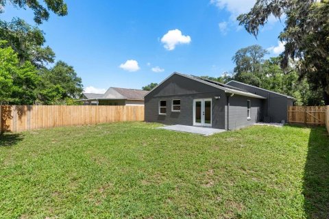 House in Orlando, Florida 3 bedrooms, 108.7 sq.m. № 2201843 - photo 30