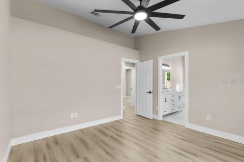 House in Orlando, Florida 3 bedrooms, 108.7 sq.m. № 2201843 - photo 24