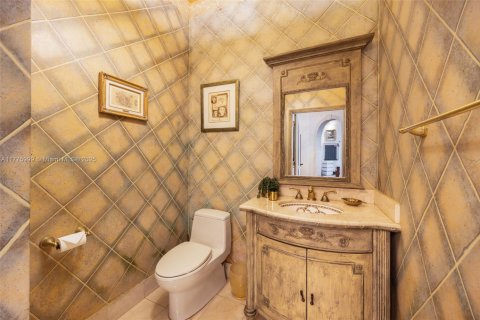 Townhouse in Aventura, Florida 5 bedrooms, 334.45 sq.m. № 1961973 - photo 15