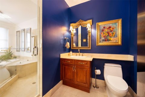 Townhouse in Aventura, Florida 5 bedrooms, 334.45 sq.m. № 1961973 - photo 25