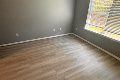 Villa ou maison à louer à Fort Myers, Floride: 2 chambres, 141.12 m2 № 2308381 - photo 5