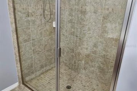 Villa ou maison à louer à Fort Myers, Floride: 2 chambres, 141.12 m2 № 2308381 - photo 8