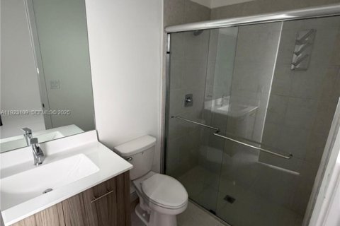 Снять в аренду виллу или дом в Мирамар, Флорида 4 спальни, 211.26м2, № 1982275 - фото 22