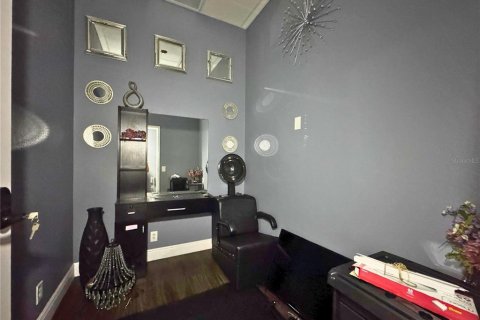 Propiedad comercial en alquiler en Leesburg, Florida, 132.85 m2 № 1747394 - foto 7