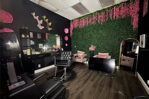 Propiedad comercial en alquiler en Leesburg, Florida, 132.85 m2 № 1747394 - foto 5