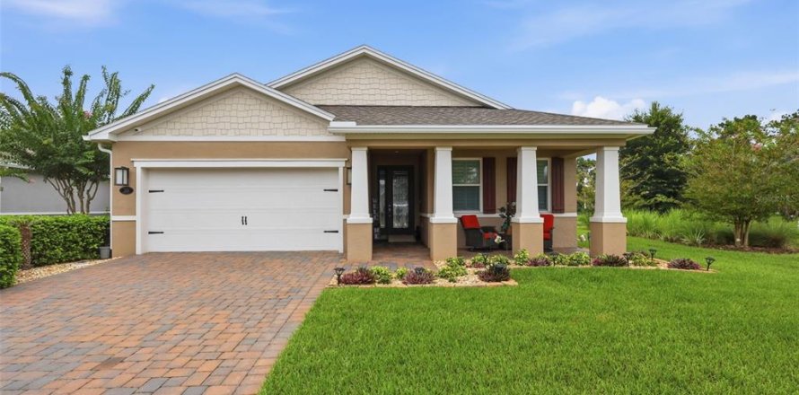 Casa en DeLand, Florida 2 dormitorios, 179.49 m2 № 2204071
