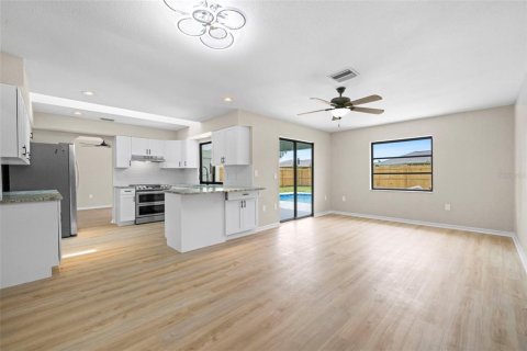 Casa en venta en Englewood, Florida, 3 dormitorios, 172.98 m2 № 1907414 - foto 16