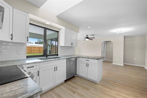 Casa en venta en Englewood, Florida, 3 dormitorios, 172.98 m2 № 1907414 - foto 14