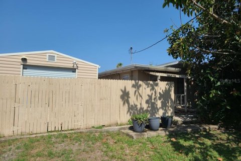 Villa ou maison à vendre à New Smyrna Beach, Floride: 2 chambres, 80.27 m2 № 1564936 - photo 5