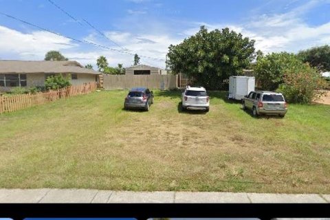 Villa ou maison à vendre à New Smyrna Beach, Floride: 2 chambres, 80.27 m2 № 1564936 - photo 1