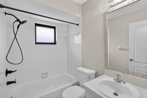 Casa en venta en Port Charlotte, Florida, 3 dormitorios, 140.28 m2 № 1907794 - foto 21