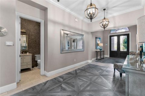 House in Four Corners, Florida 11 bedrooms, 734.02 sq.m. № 1886212 - photo 8