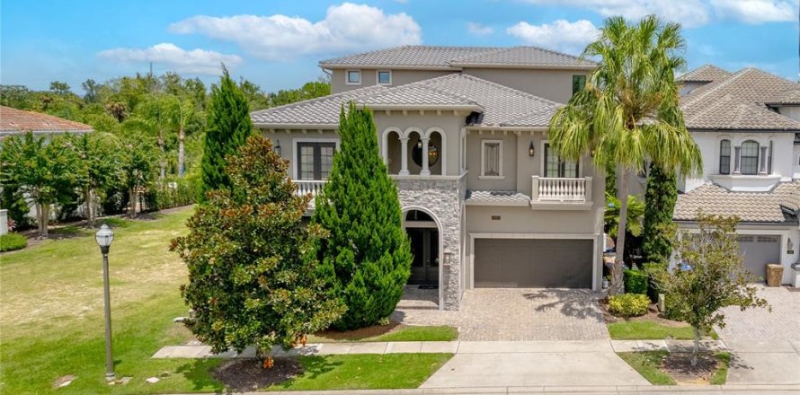 House in Four Corners, Florida 11 bedrooms, 734.02 sq.m. № 1886212