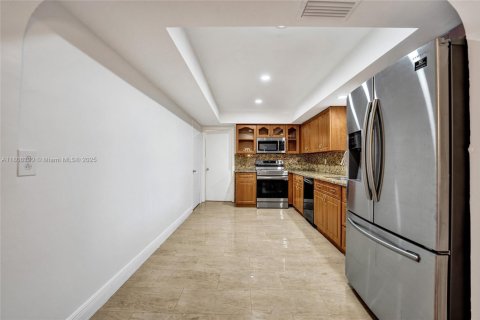 Купить виллу или дом в Санрайз, Флорида 3 спальни, 161.09м2, № 1743999 - фото 16