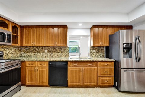 Купить виллу или дом в Санрайз, Флорида 3 спальни, 161.09м2, № 1743999 - фото 18
