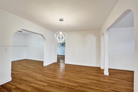 Купить виллу или дом в Санрайз, Флорида 3 спальни, 161.09м2, № 1743999 - фото 15