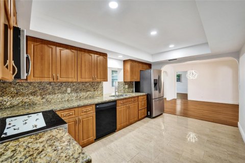 Купить виллу или дом в Санрайз, Флорида 3 спальни, 161.09м2, № 1743999 - фото 20
