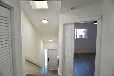 Condo in Boca Raton, Florida, 3 bedrooms  № 1741763 - photo 5