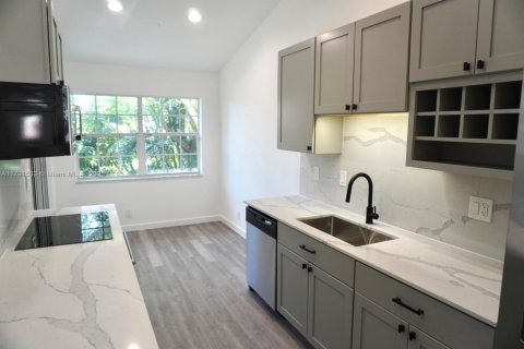 Condo in Boca Raton, Florida, 3 bedrooms  № 1741763 - photo 7