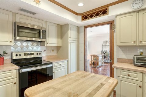 House in Sarasota, Florida 4 bedrooms, 322.46 sq.m. № 1524025 - photo 20