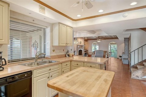 House in Sarasota, Florida 4 bedrooms, 322.46 sq.m. № 1524025 - photo 21