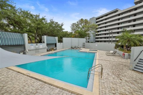 Copropriété à vendre à Tampa, Floride: 2 chambres, 105.54 m2 № 1733985 - photo 14