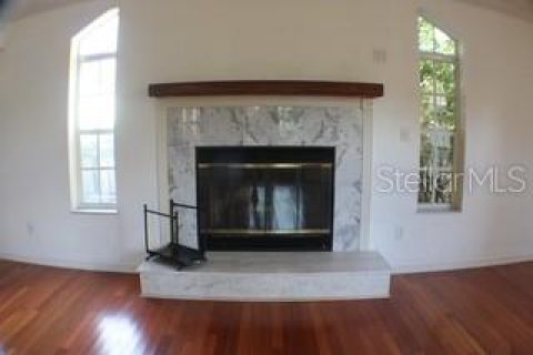House in Saint Petersburg, Florida 3 bedrooms, 194.91 sq.m. № 1856290 - photo 14