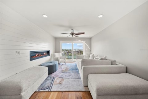 Condominio en venta en Clearwater, Florida, 2 dormitorios, 102.19 m2 № 1837727 - foto 6