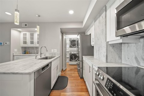Condominio en venta en Clearwater, Florida, 2 dormitorios, 102.19 m2 № 1837727 - foto 9
