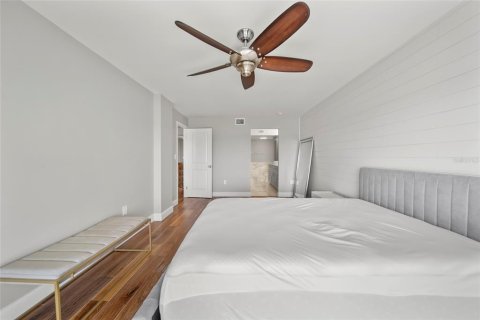 Condominio en venta en Clearwater, Florida, 2 dormitorios, 102.19 m2 № 1837727 - foto 13