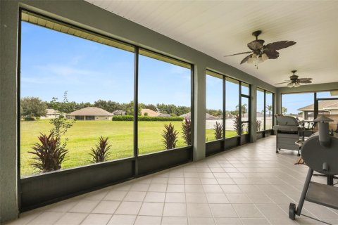 House in Eagle Lake, Florida 4 bedrooms, 184.5 sq.m. № 2406365 - photo 13
