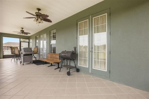 House in Eagle Lake, Florida 4 bedrooms, 184.5 sq.m. № 2406365 - photo 12