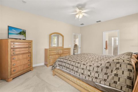 House in Eagle Lake, Florida 4 bedrooms, 184.5 sq.m. № 2406365 - photo 7