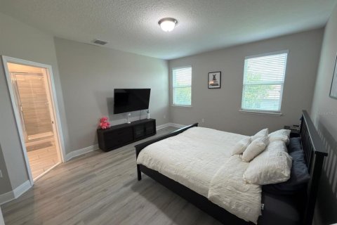 House in Windermere, Florida 3 bedrooms, 231.98 sq.m. № 2225024 - photo 21