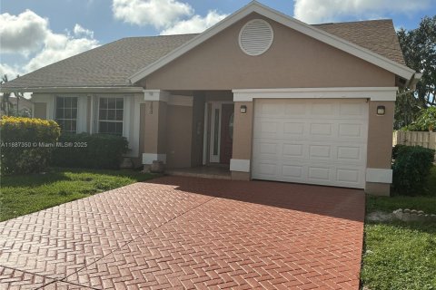 Casa en venta en Jupiter, Florida, 3 dormitorios, 132.94 m2 № 1941531 - foto 2