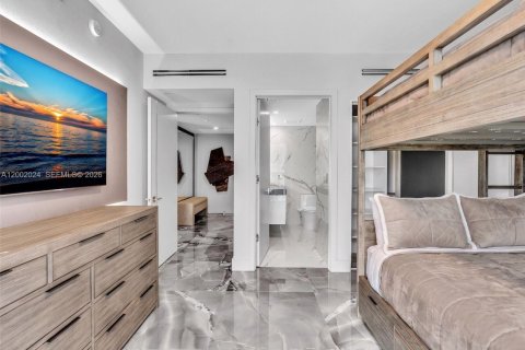 Condominio en venta en Miami, Florida, 2 dormitorios, 108.51 m2 № 2250583 - foto 29