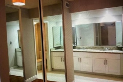 Adosado en venta en West Palm Beach, Florida, 3 dormitorios, 146.04 m2 № 2181441 - foto 7