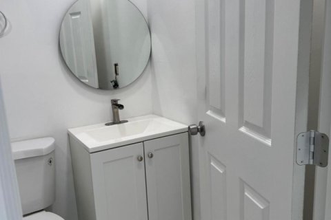 Villa ou maison à vendre à North Lauderdale, Floride: 3 chambres, 92.9 m2 № 2366118 - photo 19