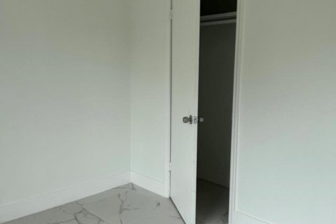 Villa ou maison à vendre à North Lauderdale, Floride: 3 chambres, 92.9 m2 № 2366118 - photo 9