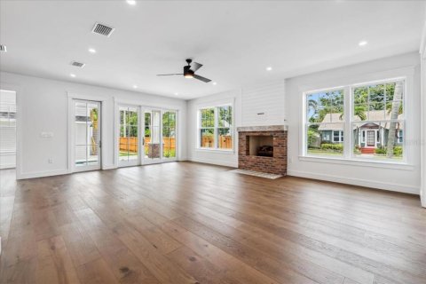 Casa en venta en Saint Petersburg, Florida, 4 dormitorios, 268.21 m2 № 1751415 - foto 15