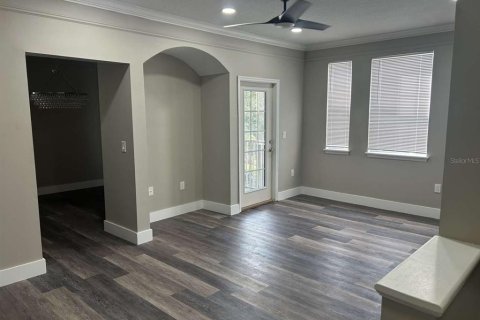 Condo in Orlando, Florida, 3 bedrooms  № 1718845 - photo 11