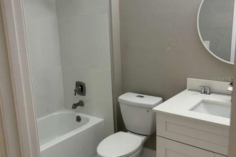 Condo in Orlando, Florida, 3 bedrooms  № 1718845 - photo 14
