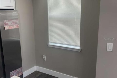 Condo in Orlando, Florida, 3 bedrooms  № 1718845 - photo 6