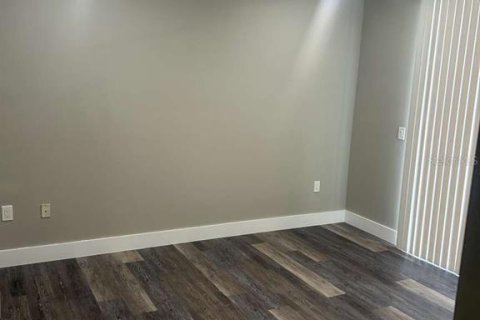 Condo in Orlando, Florida, 3 bedrooms  № 1718845 - photo 19