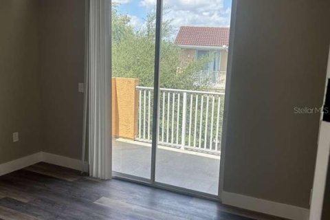 Condo in Orlando, Florida, 3 bedrooms  № 1718845 - photo 18