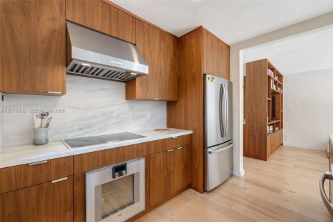 Casa en venta en Miami, Florida, 2 dormitorios, 97.83 m2 № 2078094 - foto 8