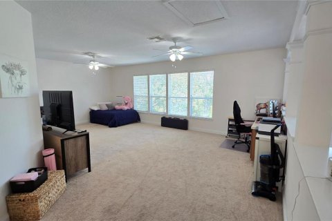 House in Orlando, Florida 4 bedrooms, 342.25 sq.m. № 2429142 - photo 19